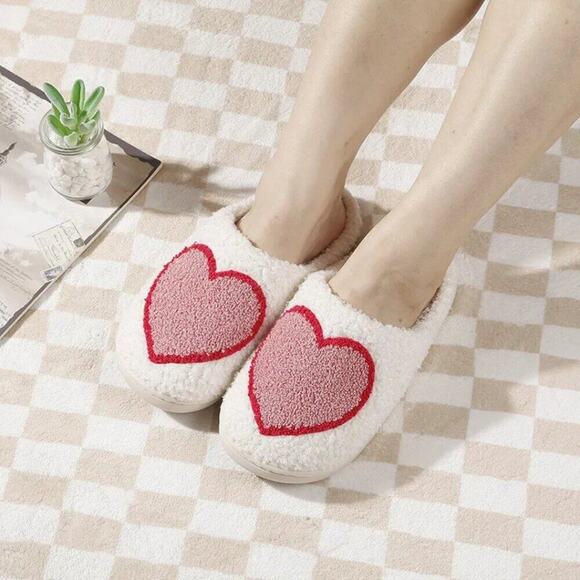 2/$30 NEW Pink Heart Slippers - Picture 5 of 11
